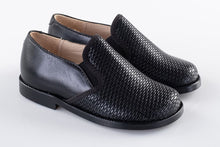 Load image into Gallery viewer, FW25 Beberlis 23699 Boys Elegant Two Tone Slip On Shoe