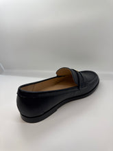 Load image into Gallery viewer, SALE FW25 Venettini London9 Classic Penny Loafer