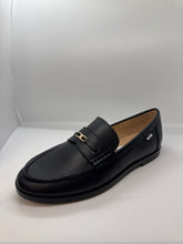Load image into Gallery viewer, SALE FW25 Venettini London9 Classic Penny Loafer