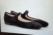 Load image into Gallery viewer, FW25 Beberlis 24601 Velvet Swirl Mary Jane Dressy Shoe