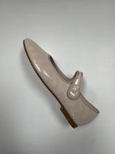 Load image into Gallery viewer, SP26 Beberlis 25044/25005-B Mary Jane Textured Dots Dressy Shoe