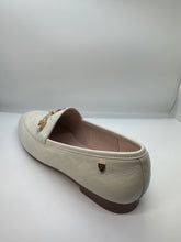 Load image into Gallery viewer, SALE SP25 Venettini Rian Textured Chain Slip On