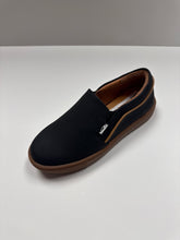 Load image into Gallery viewer, SP25 Venettini Cody Black Gum Leather/ Wheat Trimmed Slip On Sneaker