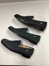 Load image into Gallery viewer, SALE FW25 Venettini London Classic Penny Loafer