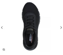 Cargar imagen en el visor de la galería, Skechers 117346W Women's Bob’s Visionary Essence Laces Walking Sneaker