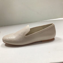 Charger l'image dans la galerie, SOLDES SP24 Boutaccelli Fine Branch Broderie Devant Slip On