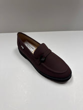 Load image into Gallery viewer, FW26 Venettini London15 V Buckle Thick Sole Penny Loafer