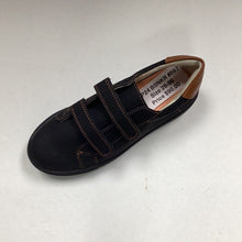 Cargar imagen en el visor de la galería, REBAJAS SP24 Boutaccelli Brac Zapatillas con doble velcro