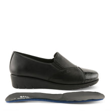 Load image into Gallery viewer, FW25 Spring Step Evzen Black Multi Wedged Shoe