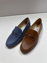 Load image into Gallery viewer, SP26 Venettini London9 Clip Charm Penny Loafer