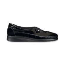 Load image into Gallery viewer, SAS Womens Crissy Cross Strap Slip On Mocassin