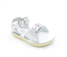 Cargar imagen en el visor de la galería, Sandalias de agua salada Surfer 1700