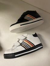Load image into Gallery viewer, SALE Falcotto New Leryn VL Burberry Velcro Baby Sneaker