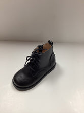 Cargar imagen en el visor de la galería, REBAJAS Otoño/Invierno 2024 Bota de punto Concord de Boutaccelli
