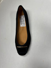 Load image into Gallery viewer, FW24 1936  Flat with Velvet Buckle (20221-4)
