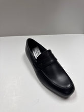 Cargar imagen en el visor de la galería, REBAJAS Otoño/Invierno 2023 Mike &amp; Max Chase15 Zapatos de vestir para niños

