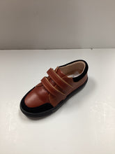 Cargar imagen en el visor de la galería, OFERTA Otoño/Invierno 2024 Boutaccelli Trey Zapatilla Bicolor con Doble Velcro

