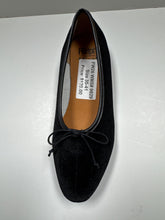Load image into Gallery viewer, FW26 Ralph Miguel Chava Stitched Velvet Simple Bow Flat Slip On
