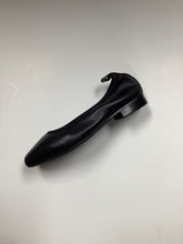 Load image into Gallery viewer, FW26 1936 Stretchy Elastic Leather Flat (2216-2)
