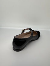 Load image into Gallery viewer, FW25 Beberlis 24612 Velvet Cap T-strap Dressy Shoe
