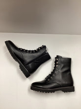 Cargar imagen en el visor de la galería, Bota de cuero con cordones delanteros FW24 1936 (202212-6)
