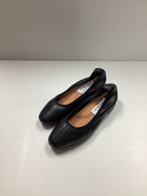 Load image into Gallery viewer, FW26 1936 Stretchy Elastic Leather Flat (2216-2)
