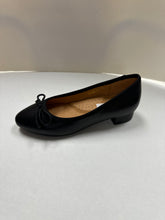 Load image into Gallery viewer, FW24 1936  Ballet Short Heel (19362-53)
