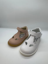 Cargar imagen en el visor de la galería, SP25 Falcotto - Botín clásico de piel con hebilla y tira en T
