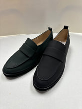 Cargar imagen en el visor de la galería, FW24 Venettini Josy High Front Thick Sole Loafer
