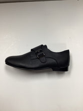 Cargar imagen en el visor de la galería, FW26 UNIQ John Textured Leather Buckle Strap Shoe
