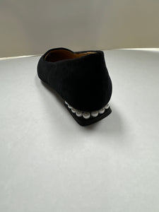 FW24 1936  Flat with Pearl Banded Heel (193630-26)