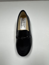 Cargar imagen en el visor de la galería, Pardoo Petite 88B-52C Classic Thin Chain Slip On Plain
