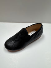 Load image into Gallery viewer, SP26 UNIQ Gianna Classic Slip On with Embossed Pattern
