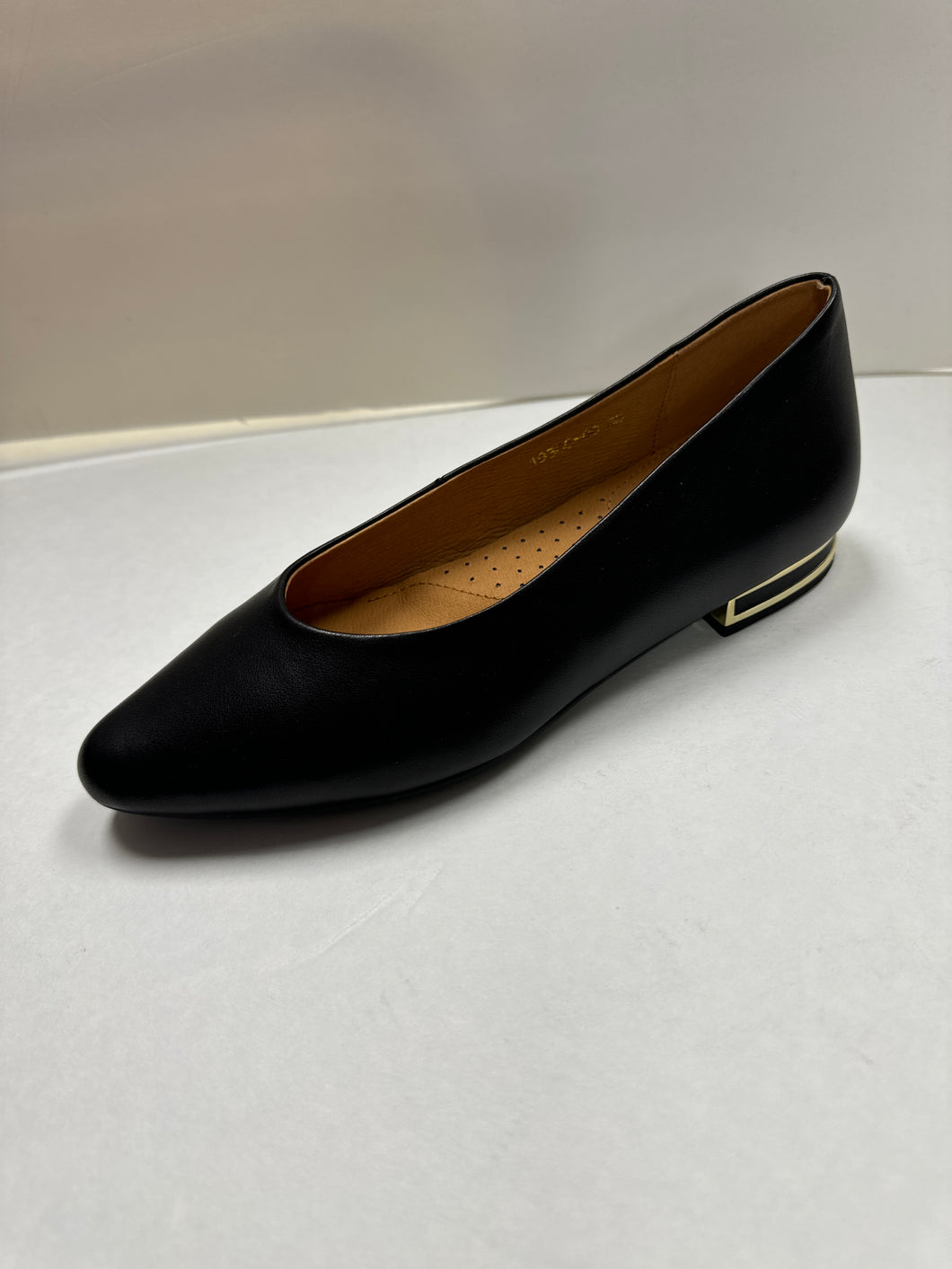 FW24 1936  Flat with Gold Banded Heel (19366-80)