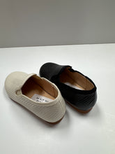 Load image into Gallery viewer, SP26 UNIQ Gianna Classic Slip On with Embossed Pattern
