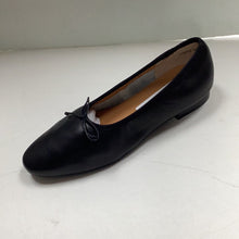 Load image into Gallery viewer, FW23 Ralph Miguel Chava Simple Bow Flat Slip On
