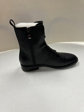 Cargar imagen en el visor de la galería, FW24 1936 Leather Front Laced Boot (202212-6)
