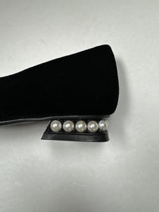 FW24 1936  Flat with Pearl Banded Heel (193630-26)