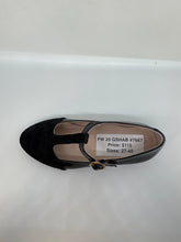 Load image into Gallery viewer, FW25 Beberlis 24612 Velvet Cap T-strap Dressy Shoe
