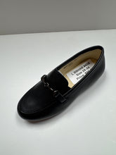 Cargar imagen en el visor de la galería, Pardoo Petite 88B-52C Classic Thin Chain Slip On Plain
