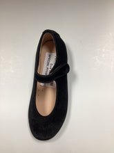 Load image into Gallery viewer, FW26 UNIQ Alessia Plain Black Velvet Mary Jane Shoe
