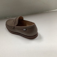 Load image into Gallery viewer, SALE SP24 Venettini London Classic Penny Loafer
