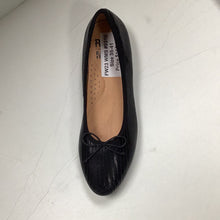 Load image into Gallery viewer, FW23 Ralph Miguel Windy Chanel Bow Flat Slip On
