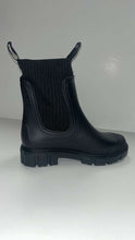 Load image into Gallery viewer, HF UYIRIN Rubber &amp; Sock Rain Boot
