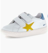 Load image into Gallery viewer, SALE SP26 Naturino Pinn VL Double Strap (Hook &amp; Loop) Star Sneaker
