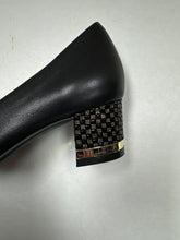 Load image into Gallery viewer, FW24 1936  Plain Shoe Embellished Fabric Heel (50118-26)
