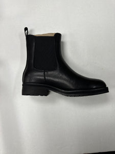 FW24 Lolit Leather Ankle Boot NX-G15