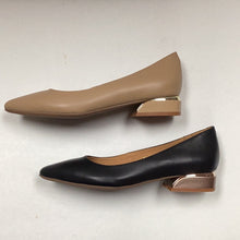 Load image into Gallery viewer, SALE SP24 1936 Sara Plain Shoe Small Modern Heel (193611)
