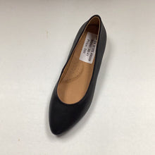 Load image into Gallery viewer, SP24 1936 Sofia Plain Shoe Small Gold Heel (19362)
