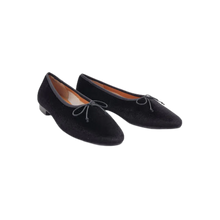 Load image into Gallery viewer, FW24 Ralph Miguel Chava Winter Edition Simple Bow Flat Slip On
